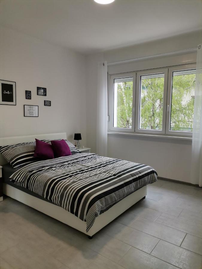 סומבור Apartman Maki מראה חיצוני תמונה